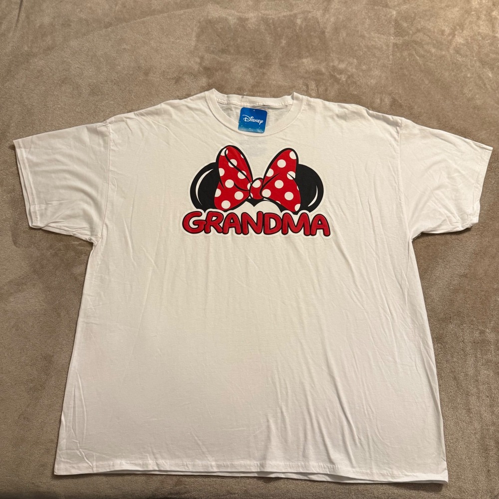 Disney Minnie Mouse Grandma White Graphic T-Shirt 3XL LB1010 New With Tags